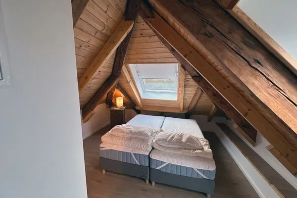  Lassen Hof Ferienwohnung 01 Bienenstock