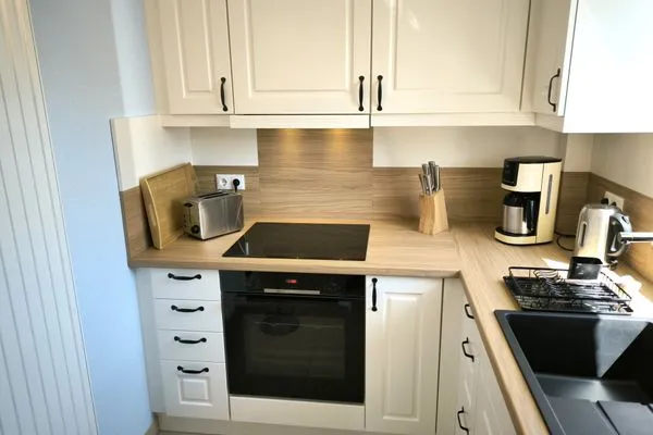 Küche / Küchenzeile  MeerRaum