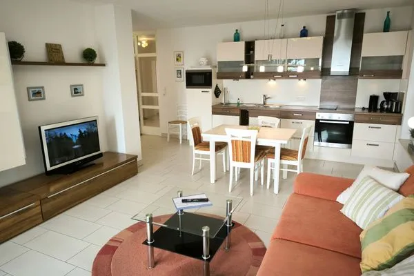 Wohnzimmer  Ostseeblick 03