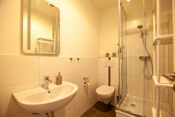 Badezimmer  MonteurWohnung Sporbitzer Stübchen Dresden