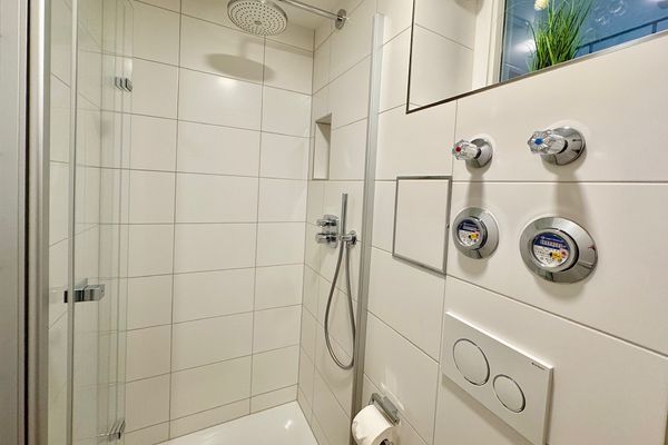  Strandflair 54°N 10°O Schönberger-Strand - Badezimmer