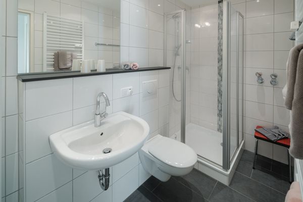  Haus Meeresbrandung Wohnung 21  - Badezimmer