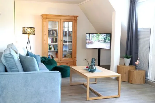 Wohnzimmer  Gorch-Fock-Str. 1, OG