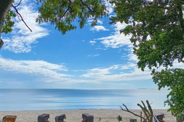 Meerblick  App. 10 mit Terrasse, Privatstrand