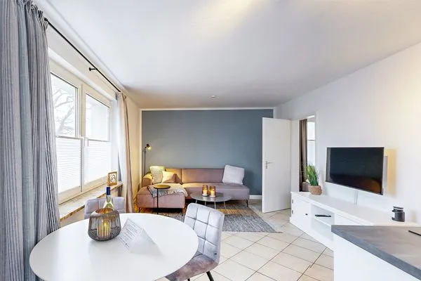 Wohnzimmer  Meerhafen - mit eigenem Strandkorb im Herzen vom Niendorfer Hafen