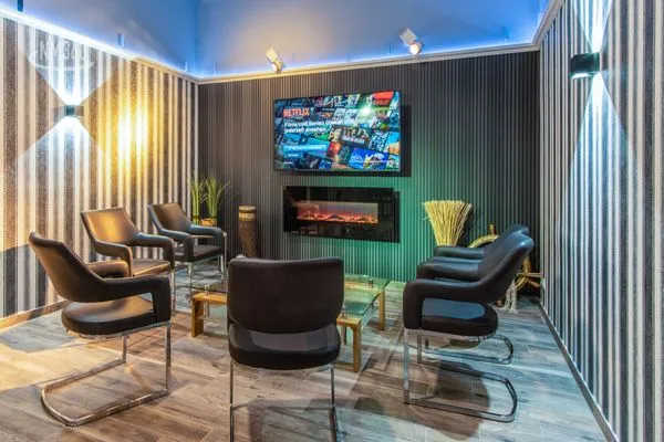 Empfang  Wohnung 11 mit sonniger Terrasse