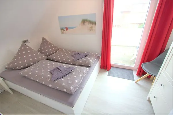   Möwenweg 2b - Nr. 5 Zwergmöwe