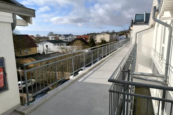 Fassade / Eingang  Mecklenburg 12