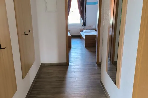 Fassade / Eingang  Mecklenburg 03