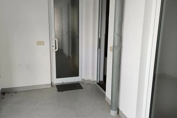 Fassade / Eingang  Mecklenburg 03