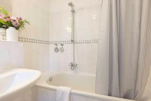 Badezimmer  (OST35b) Ferienwohnung "Derndinger"