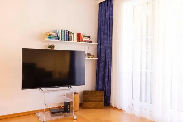 Wohnzimmer  (OST35b) Ferienwohnung "Derndinger"