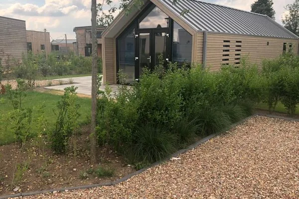  Marina Strandbad Chalet IJsselNest mit Zaun Haus Nr. 416