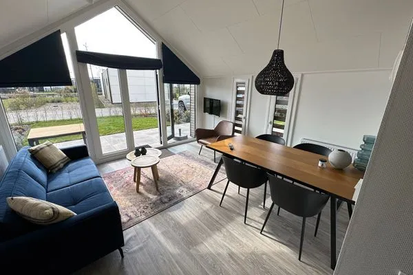  Marina Strandbad Chalet IJsselNest mit Zaun Haus Nr. 416