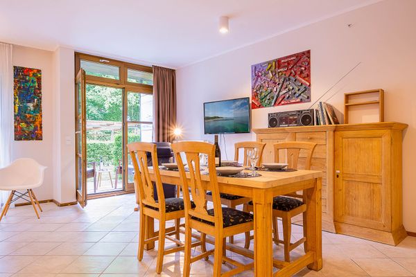 Wohnanlage "Am Grün" Ferienglück Whg. 6 Stellplatz 01  - 