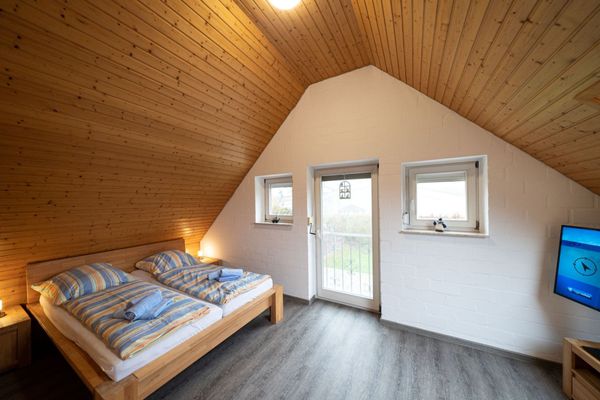  Ferienhaus Austernfischer Otterndorf - Schlafzimmer mit Doppelbett
