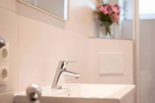 Badezimmer  (PAR1c) Ferienwohnung "Weßling"