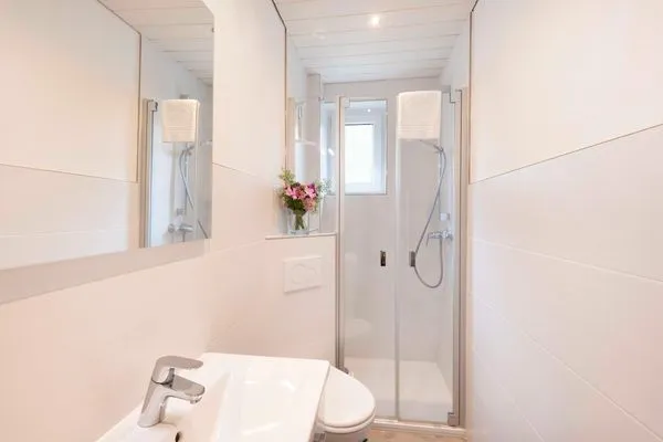 Badezimmer  (PAR1c) Ferienwohnung "Weßling"