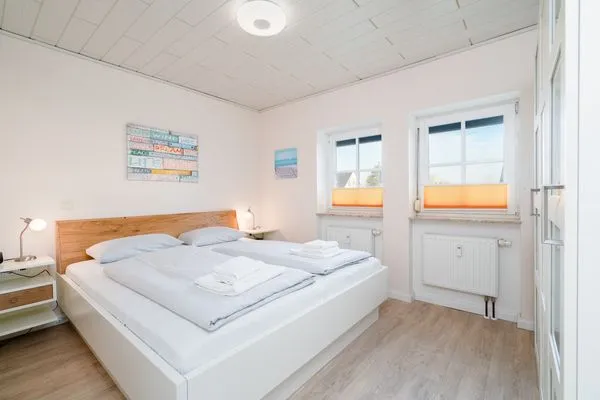 Schlafzimmer  Ferienwohnung "Möwensand"