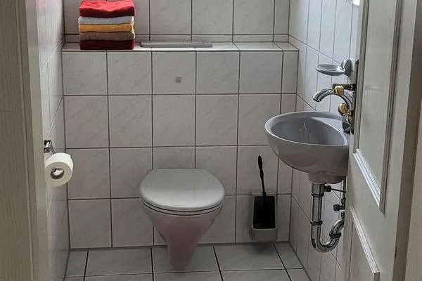 Gäste-WC Fuhrmannshof Ferienwohnung Cassen