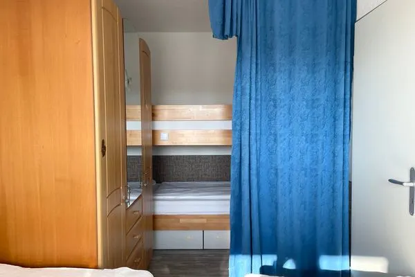 Frische Brise FeWo 01.04 Sahlenburg - Schlafzimmer