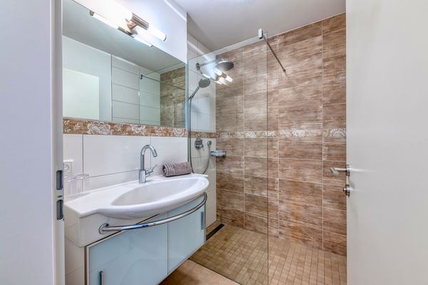  Appartement Eichenhof Top 10  - Badezimmer