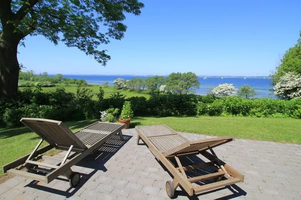 Garten mit Meerblick und FassSauna  Strandhaus am Mühlendamm