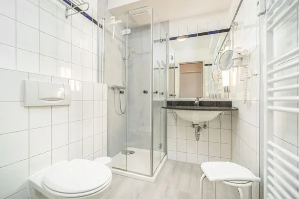 Bad mit Dusche  Villa Kurpark - Wohnung 512