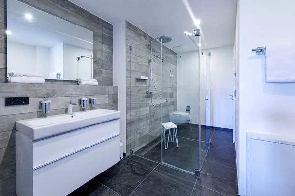 Ferienwohnung Strandnixe Ostseebad Wustrow ZweiWasser Alte Seefahrtschule Badezimmer  Strandnixe