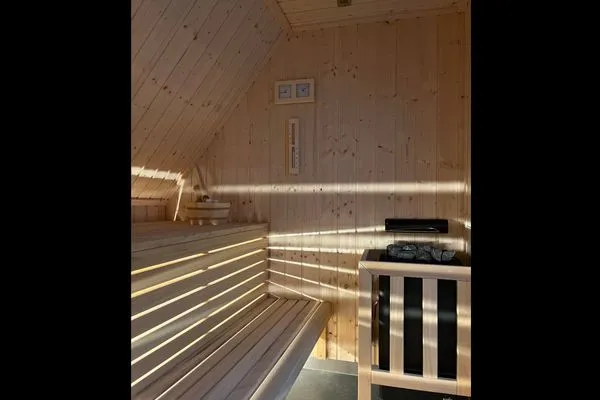 Wellness  Ferienhaus Waldoase 02