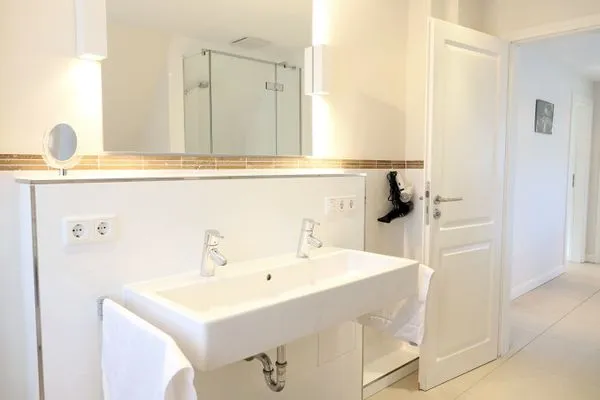 Badezimmer  Nordhedig 9, DG