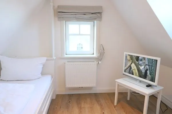 Schlafzimmer  Nordhedig 9, DG