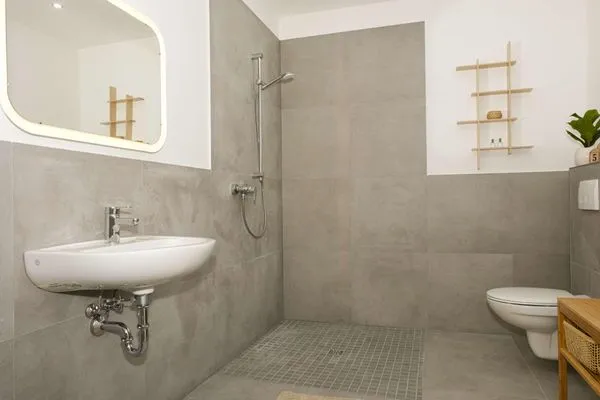 Badezimmer  Ferienwohnung Achterdeck Eckernförde