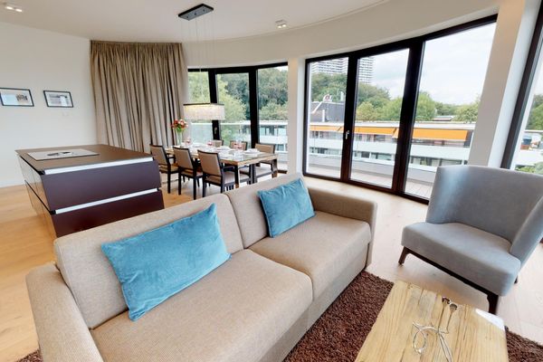Luxus Ferienpenthouse mit Sauna und riesiger Dachterrasse in Strandlage