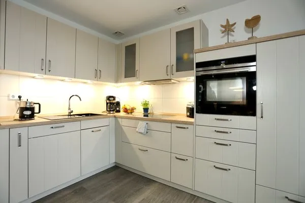 Küche / Küchenzeile  Deichsonne