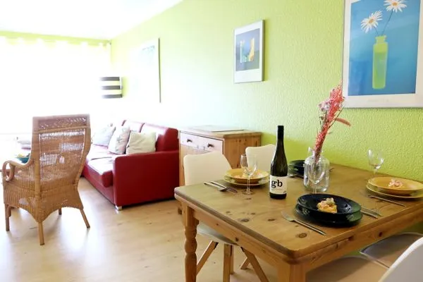 Wohnzimmer  Kjeirstr. 16-20, Whg. 79