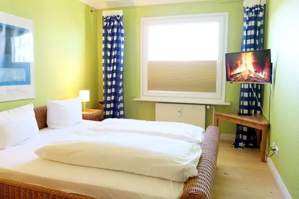 Schlafzimmer  Kjeirstr. 16-20, Whg. 79