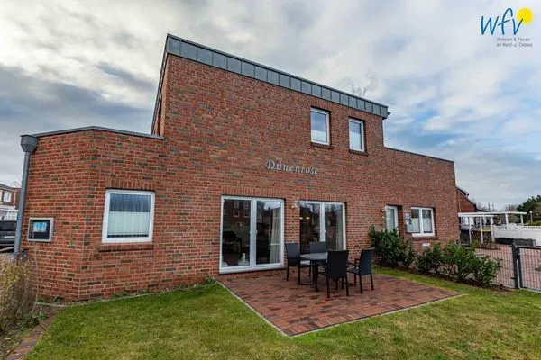 Terrasse Haus Dünenrose Ferienwohnung Arielle