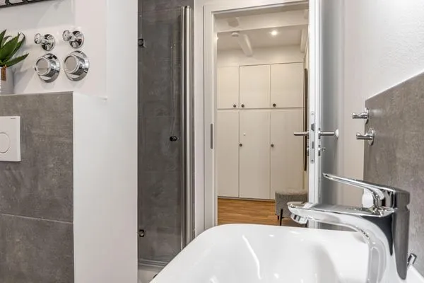 Badezimmer  Ferienwohnung Pellwormer Küstenkind