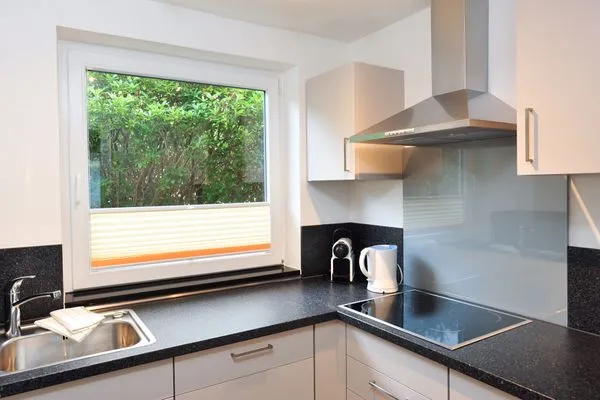 Küche / Küchenzeile  Meise