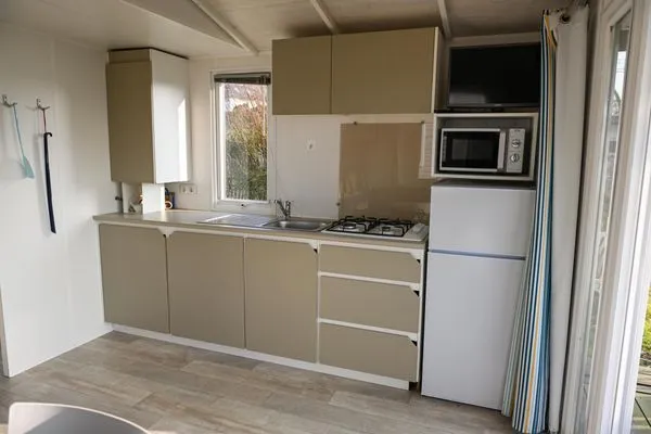 Küche / Küchenzeile Ferienpark Süderstapel - Eiderlodge 2 Hundefreundlich