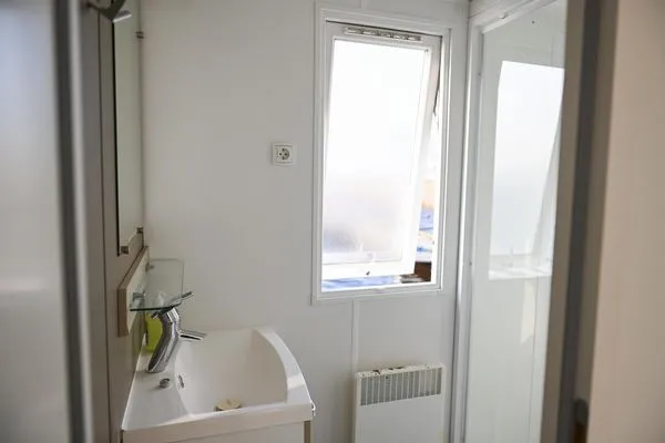 Badezimmer Ferienpark Süderstapel - Hausboot 1 Hundefreundlich