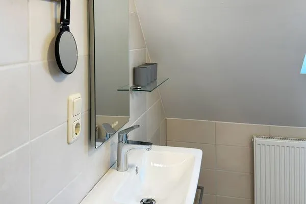 Badezimmer Haus Bräätlun Ferienwohnung Bräätlun 3