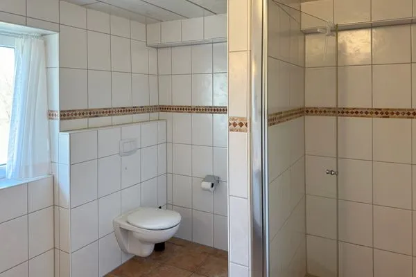 Badezimmer Haus Bräätlun Ferienwohnung Bräätlun 4