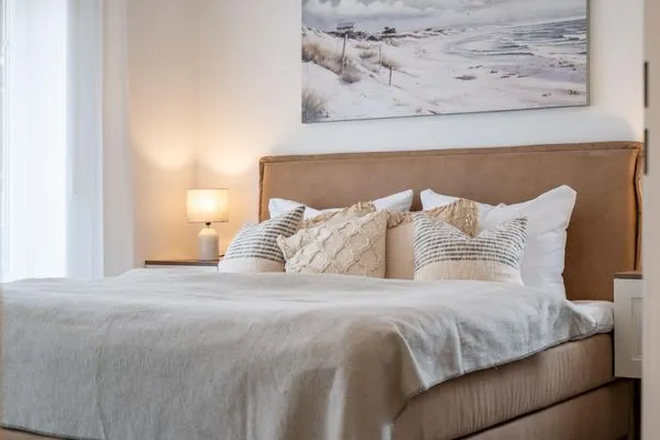 Schlafzimmer mit Doppelbett Parkresidenz am Hafen Wohnung HF 23 - "Viento"