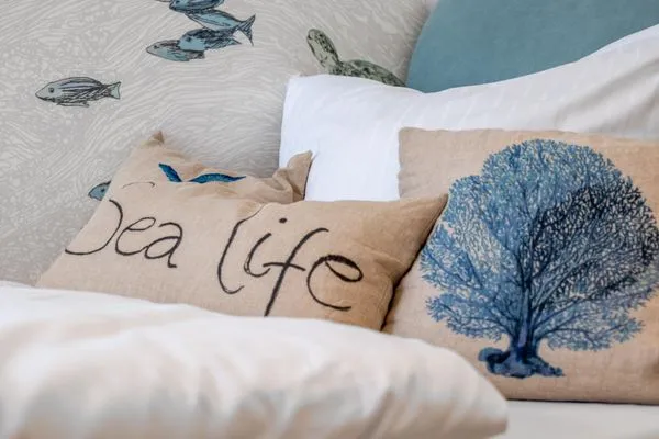 Dekokissen Parkresidenz am Hafen Wohnung HF 23 - "Viento"