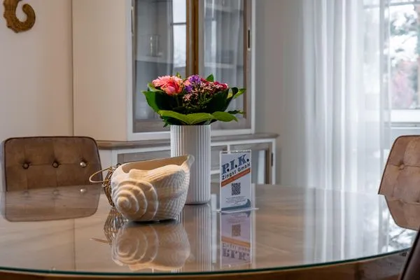 Esstisch Parkresidenz am Hafen Wohnung HF 23 - "Viento"