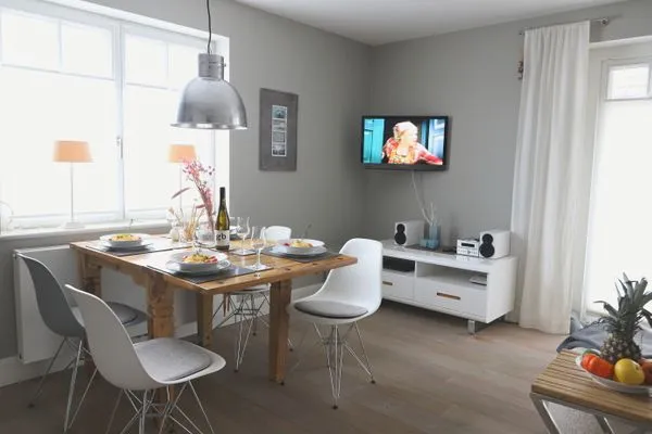 Wohnzimmer  Berthin-Bleeg-Str. 1, W3, Kliffkoje