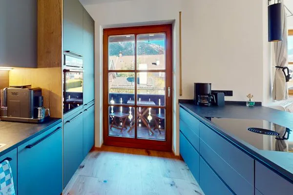 Küche / Küchenzeile  BergGlanz