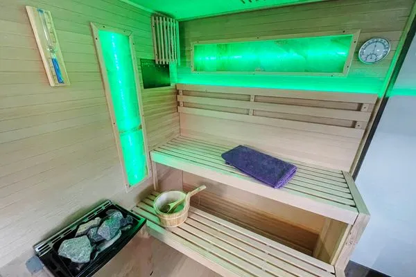 Sauna & Spa-Feeling im eigenen Bad  Ferienapartment Zur guten Quelle